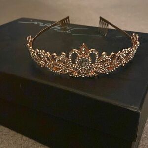 Tiara